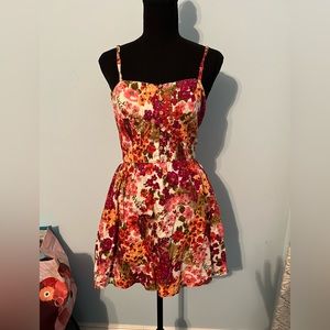 Floral tie back mini dress